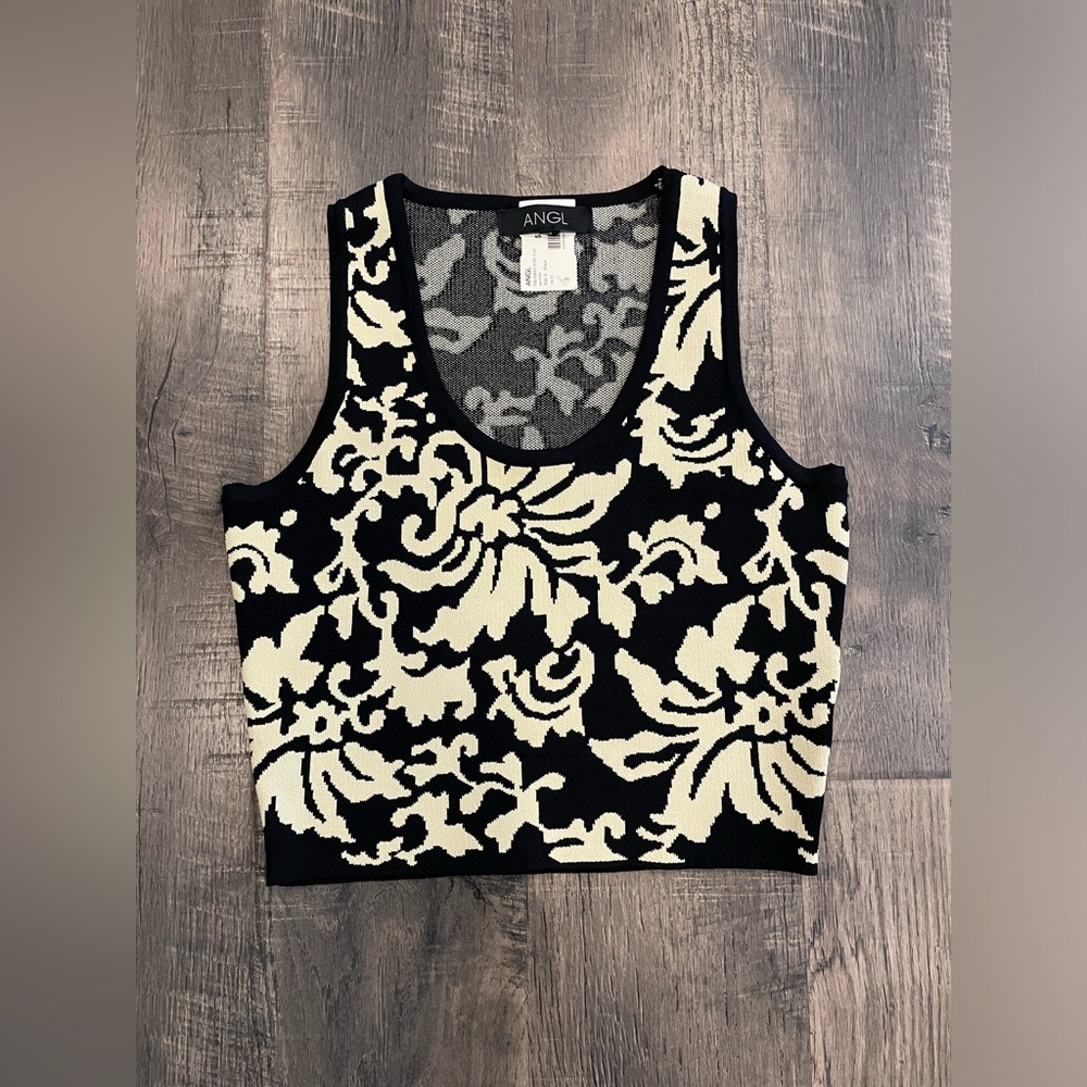 ANGL FILLIGREE KNIT TANK
